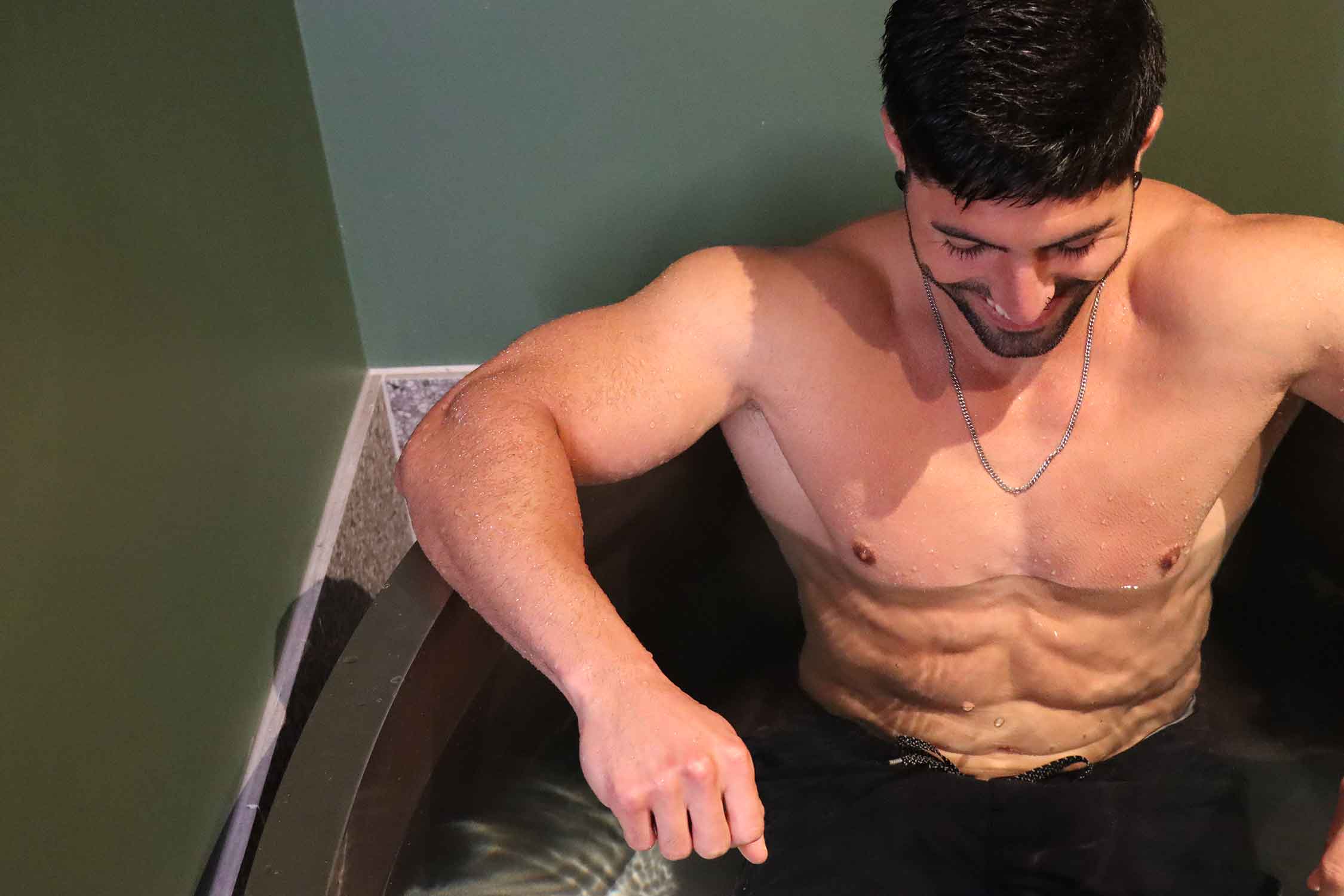 Cold therapy ice baths in private rooms at CalmBar Rozelle Sydney