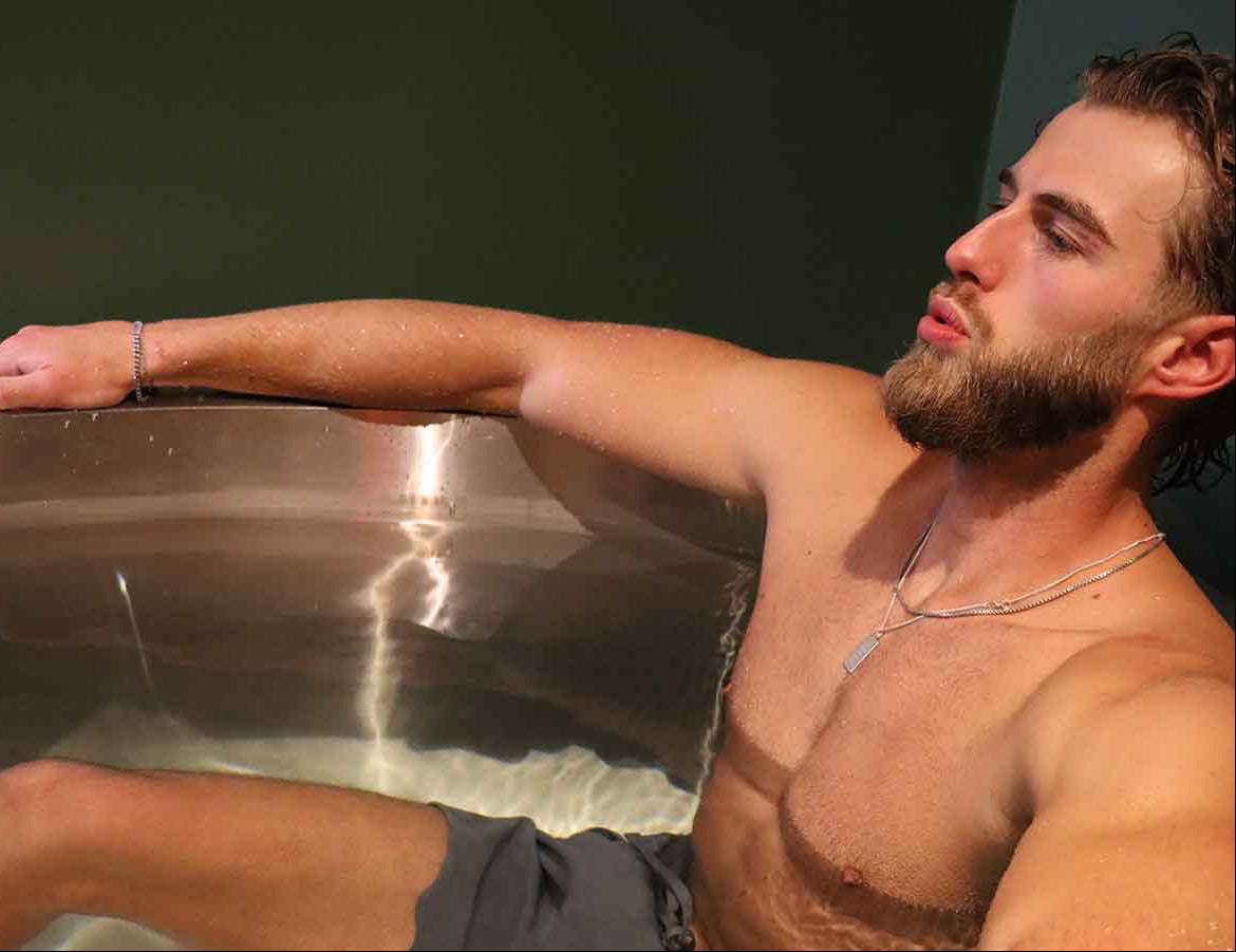 Cold therapy ice bath Rozelle